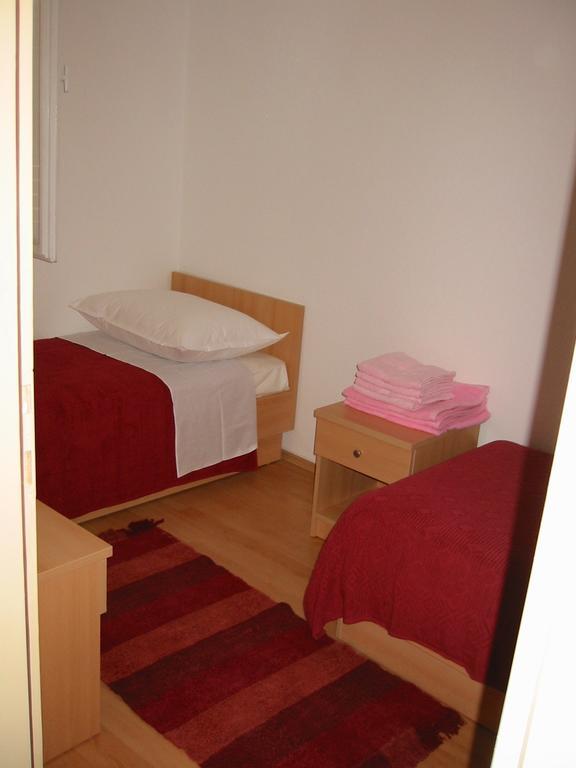 פודגורה Apartments Waterfront Ivan חדר תמונה
